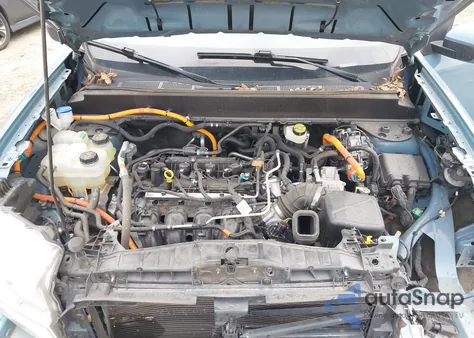 2022 Ford Maverick Xlt z USA, uszkodzony, nr VIN 3FTTW8E37NRA99615